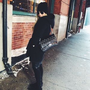 Meet your Posher, !! gaby